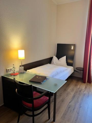 Maris Hotel Steinhude Exterior photo